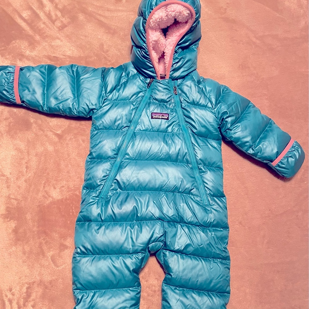 Patagonia Snow Suit 6-12 months LIKE NEW